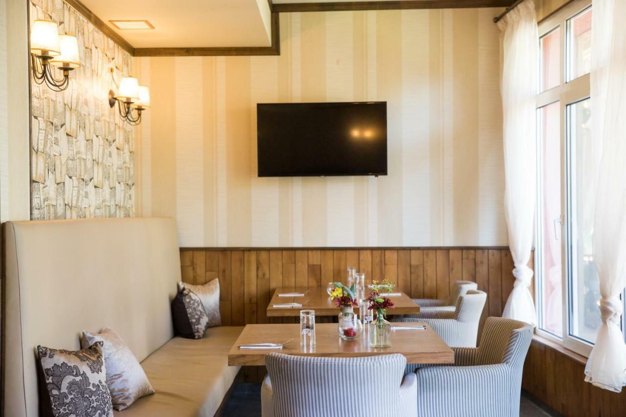 Family Hotel Saint George Sofia Zewnętrze zdjęcie
